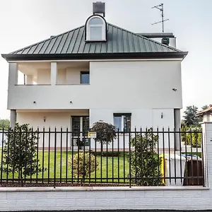 Pensión Luxury Italian House, Rho
